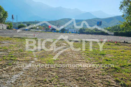 Terrenos y Lotes en Venta Carretera Nacional El Uro Antiguo Camino a Villa de Santiago Monterrey Nuevo Leon