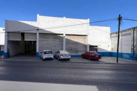Terreno Comercial y Bodegas en Venta sobre Ave. Felix U Gomez. Monterrey