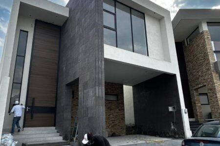 Casa en venta Mitica Residencial Monterrey Santiago Nuevo Leon.