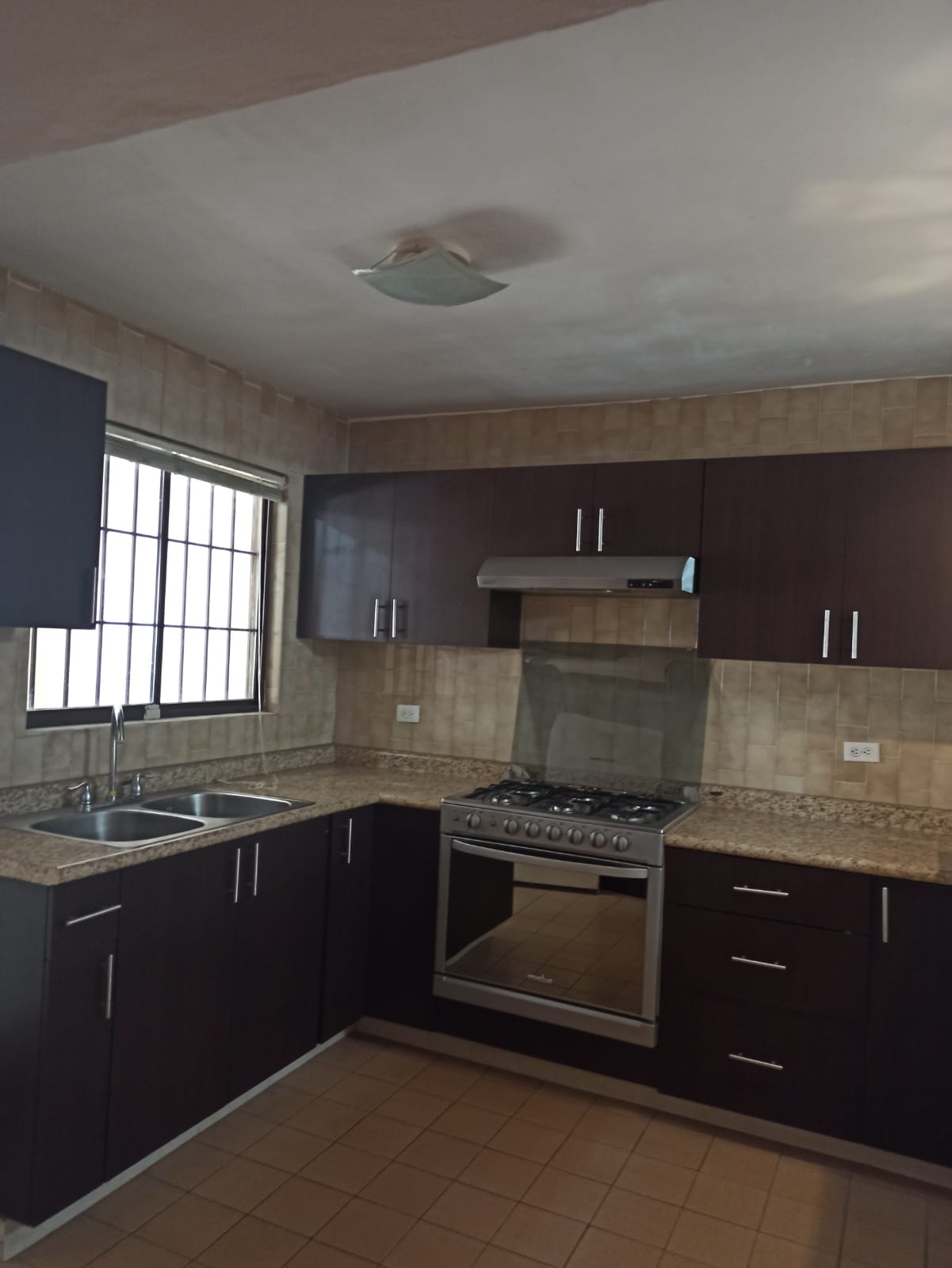 Casa en Renta Amueblada sobre Camino al Mirador, zona sur de Monterrey