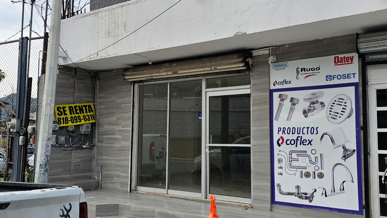Local Comercial en Renta Avenida Lazaro Cardenas, Monterrey